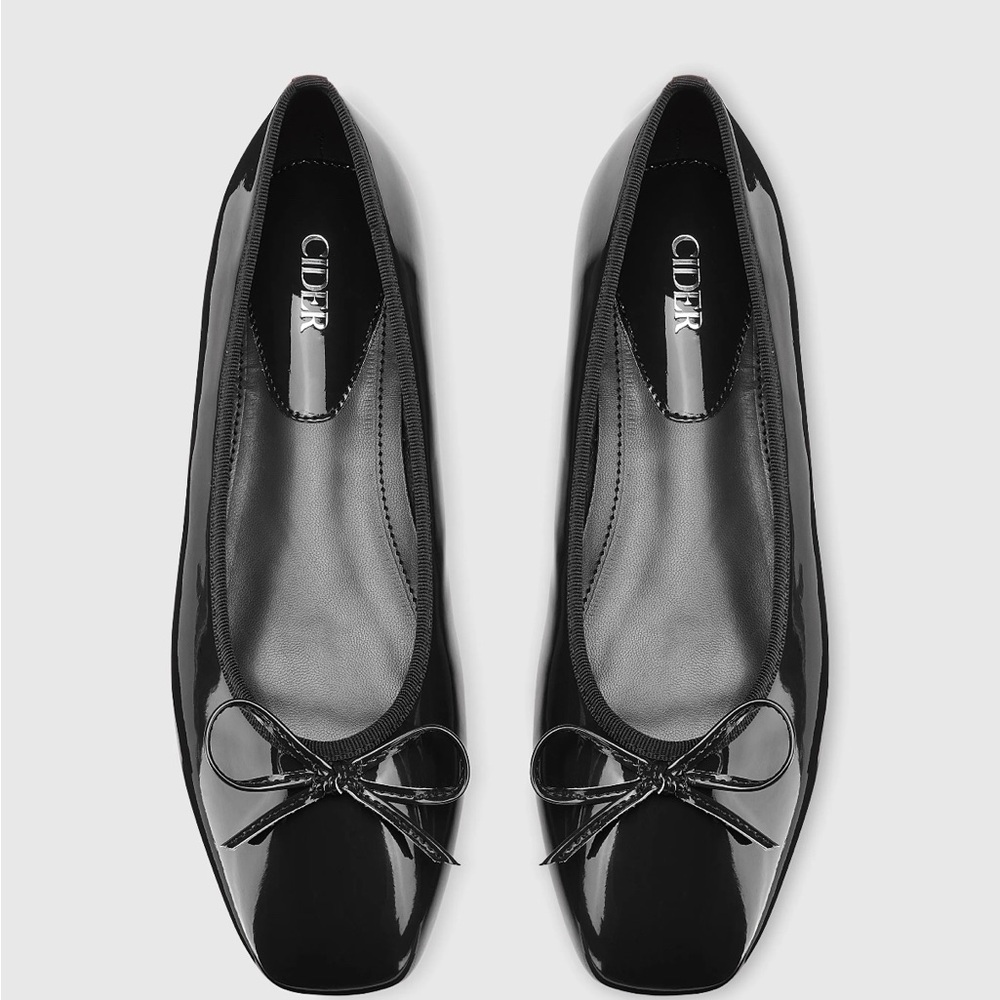 Cider Glossy Black Flats with Bow Accent
